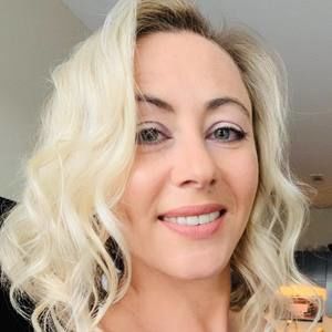 Meet your Posher, Irina